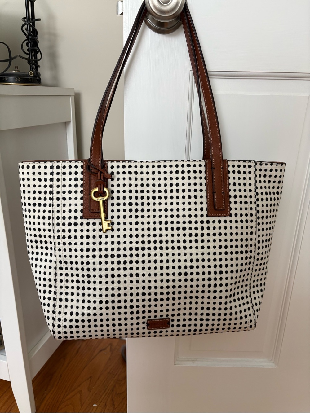 Fossil White Tote with Black Polka Dots and Brown Leather Handles